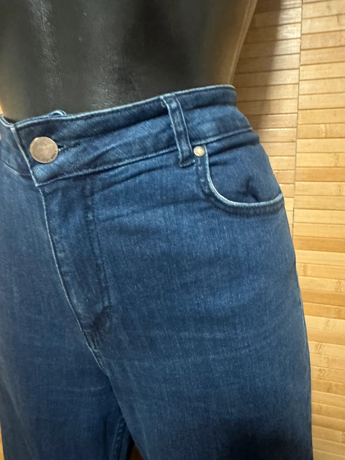 Divino vaquero acampanado de Jimmy Key cintura alta , elástico, talla 40 😍 – Jimmy Key – taille L / 40 / 12 4