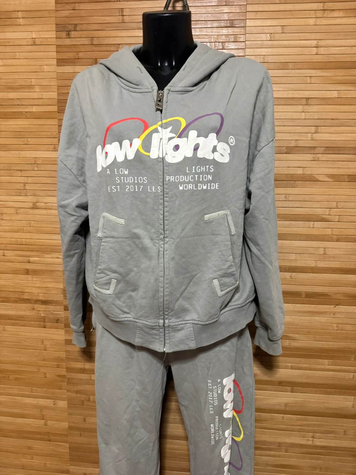 Divino chándal dos piezas talla XS 😍 – Low Lights Studios – taille XS / 34 / 6 3