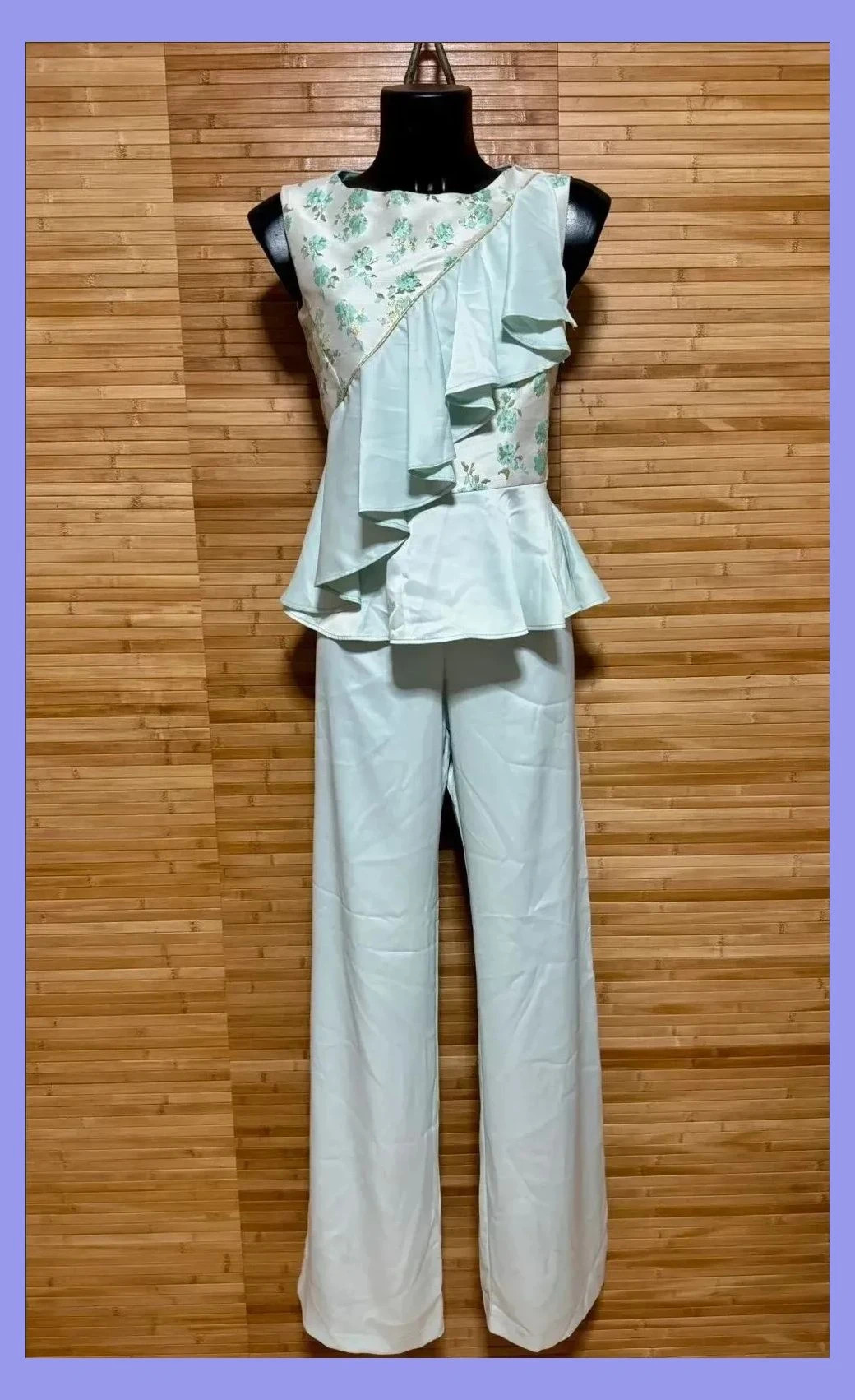 Espectacular traje ideal fiestas de marca Strena , talla M 😍