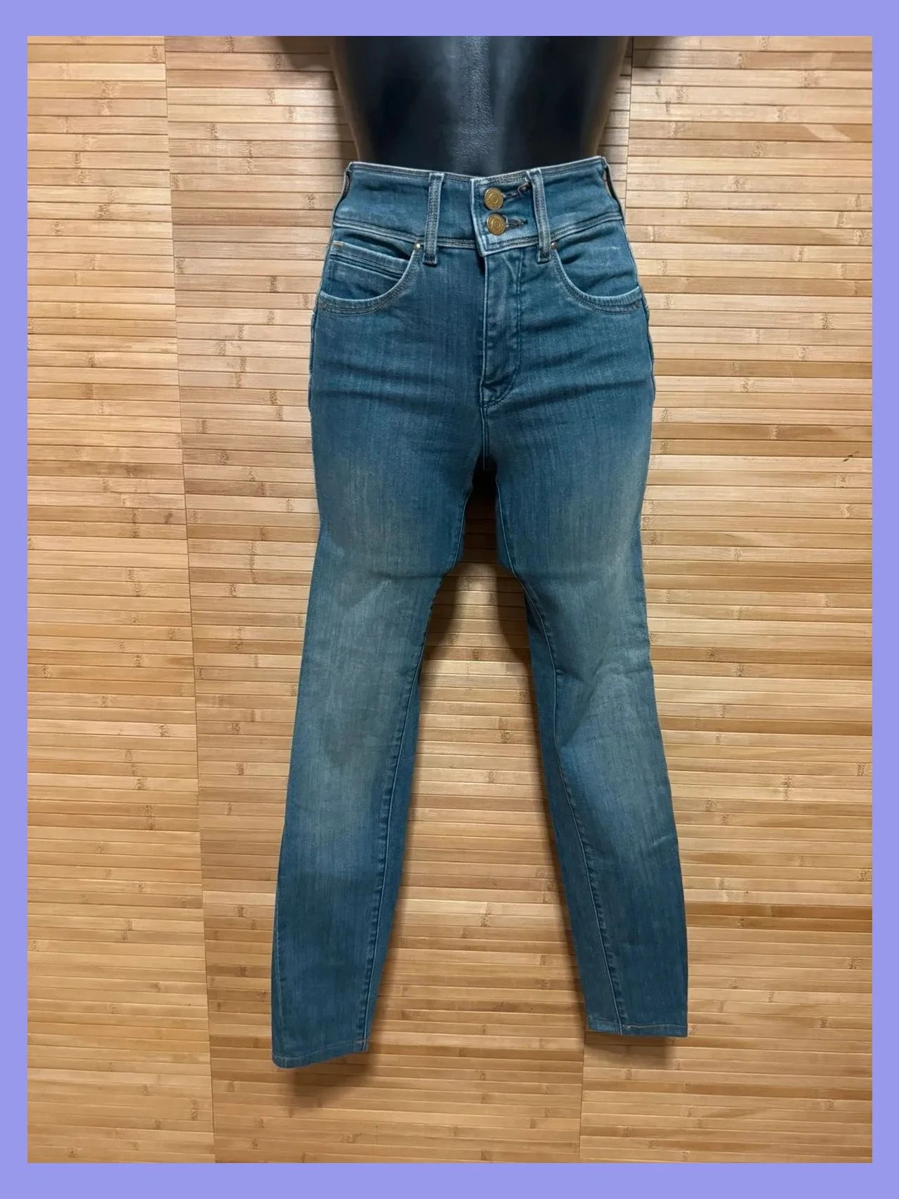 Vaquero pitillo salsa talla w26 😍