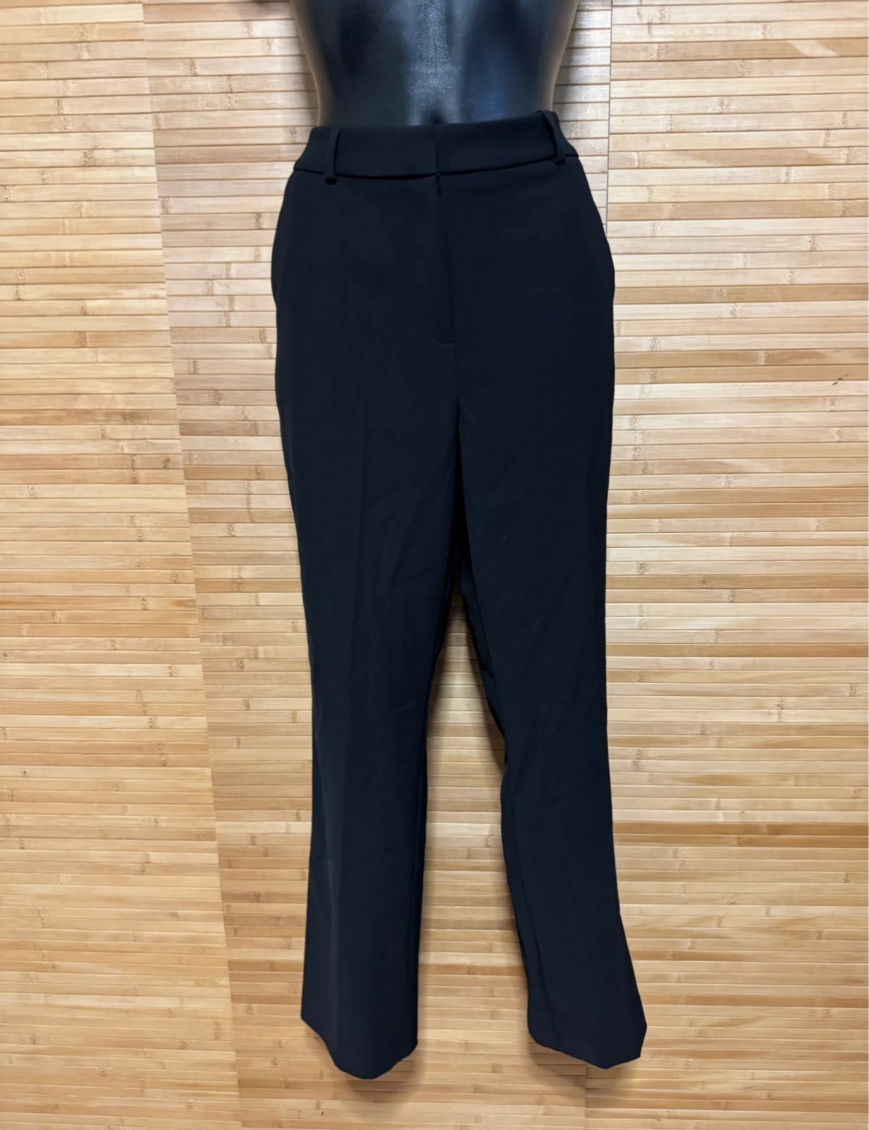 Pantalones negros de vestir de J.D Williams talla 42 😍