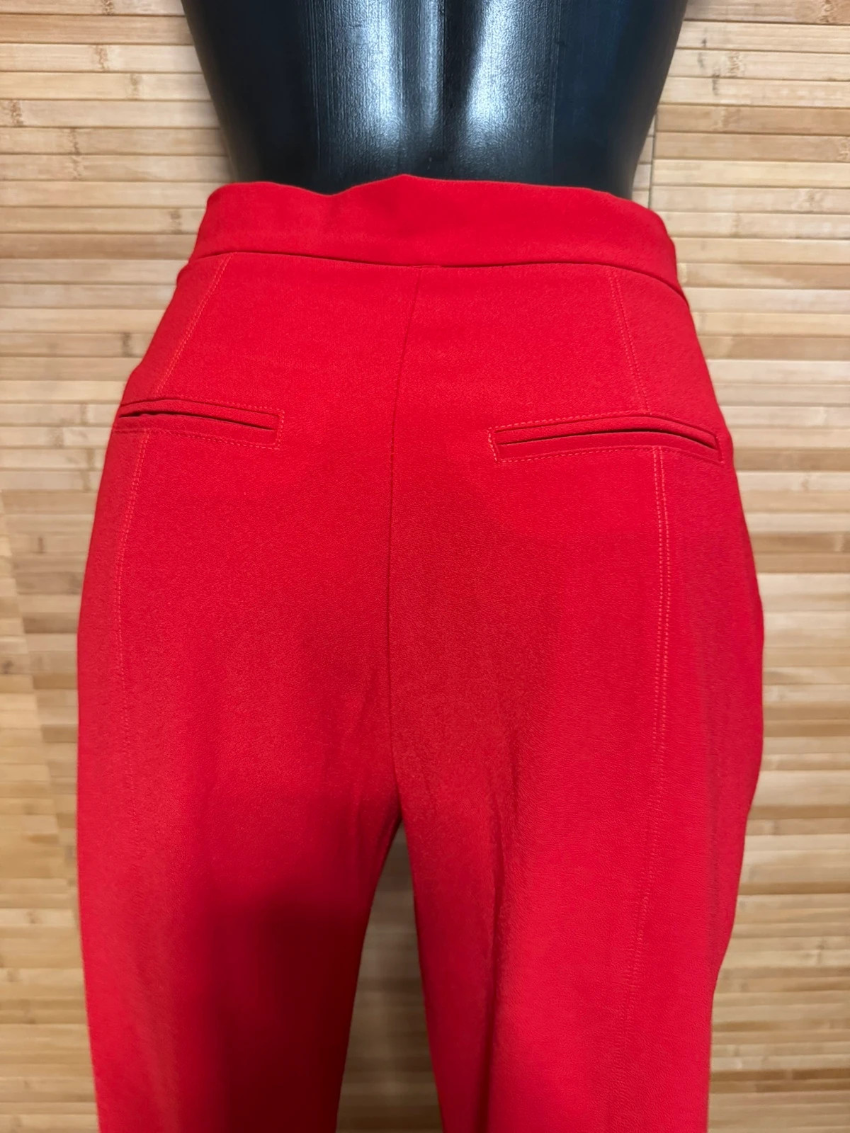 Divinos pantalones rojos de Silvian Heach talla 36 – Silvian Heach – taille S / 36 / 8 5