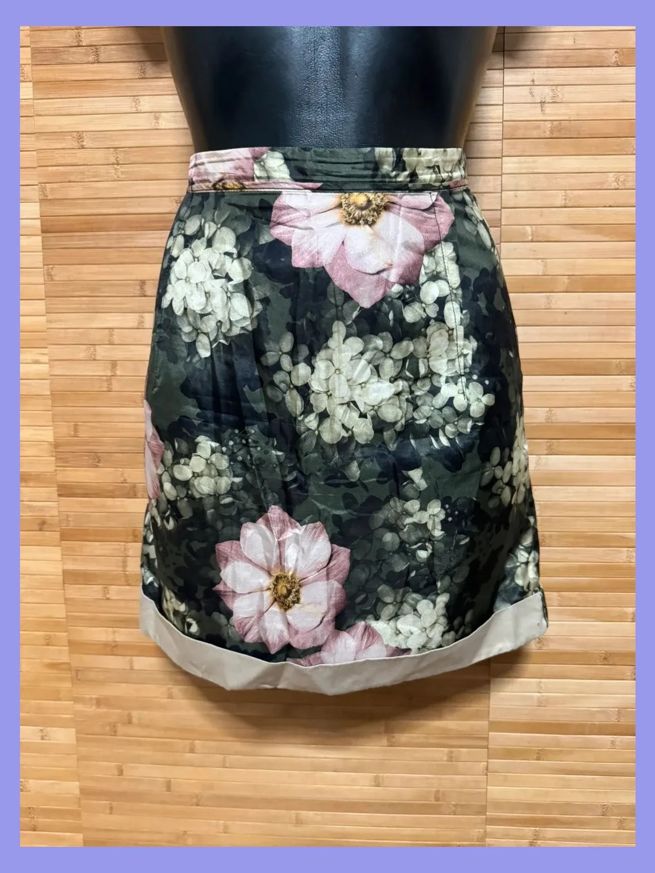 Divina mini falda flores algodón y seda de marca coast weber & Ahaus 😍
