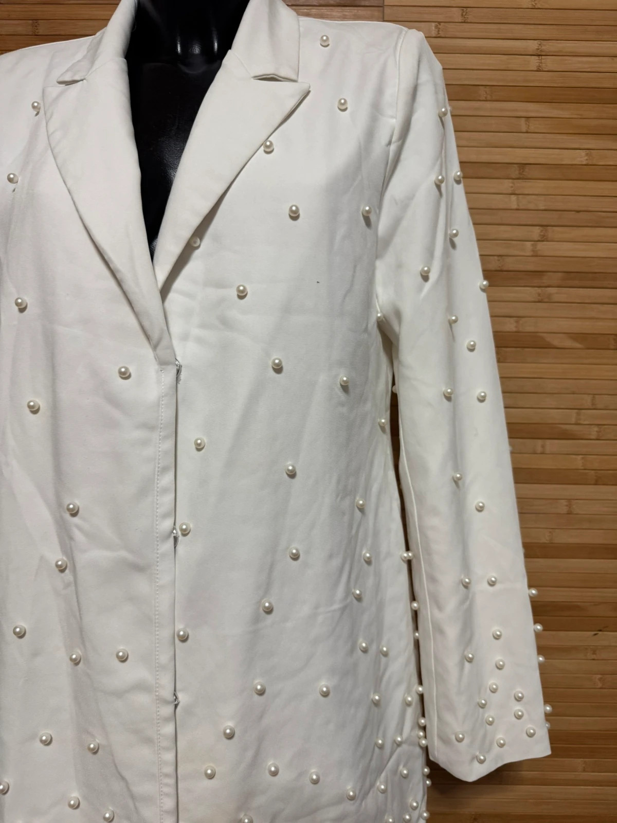 Divino blazer marca Boohoo con perlitas talla 42 😍 – Boohoo – taille XL / 42 / 14 3
