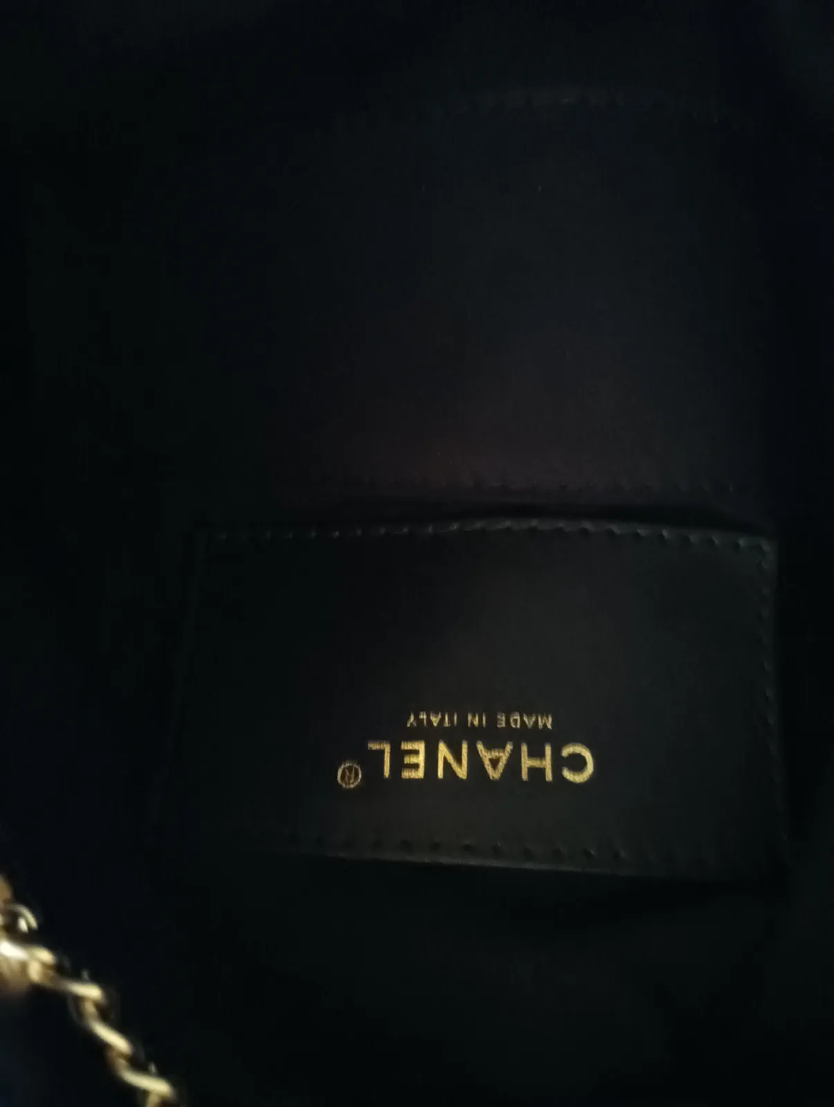 Chanel sac à main chaîne dorée noir 6