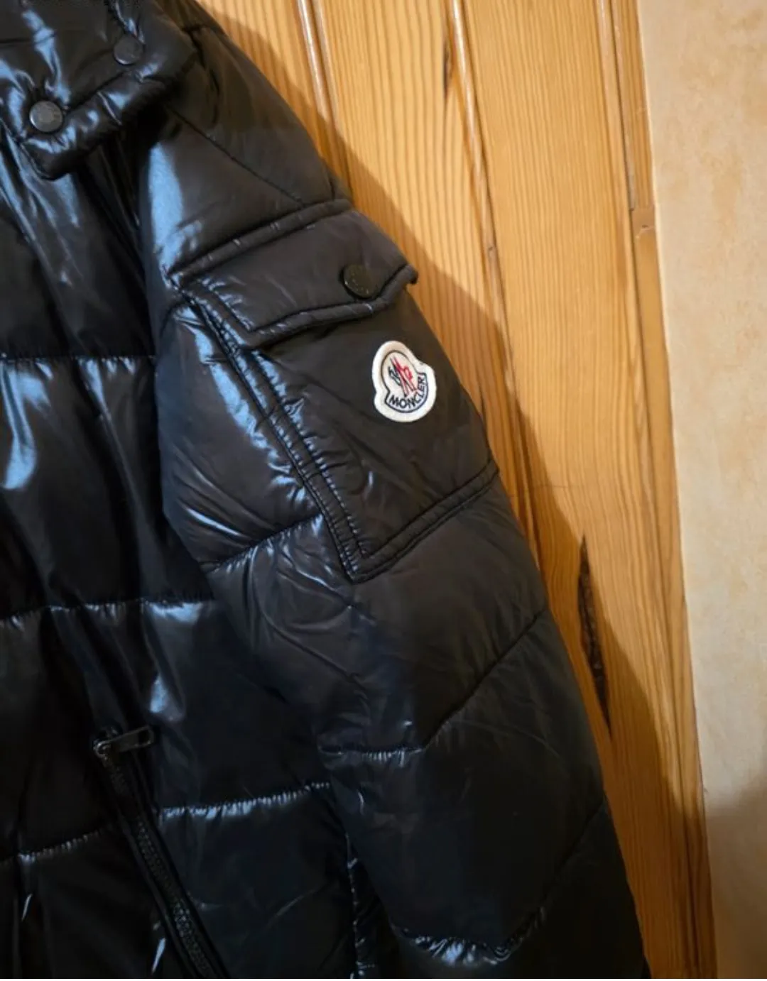 Moncler doudoune noire brillante 2