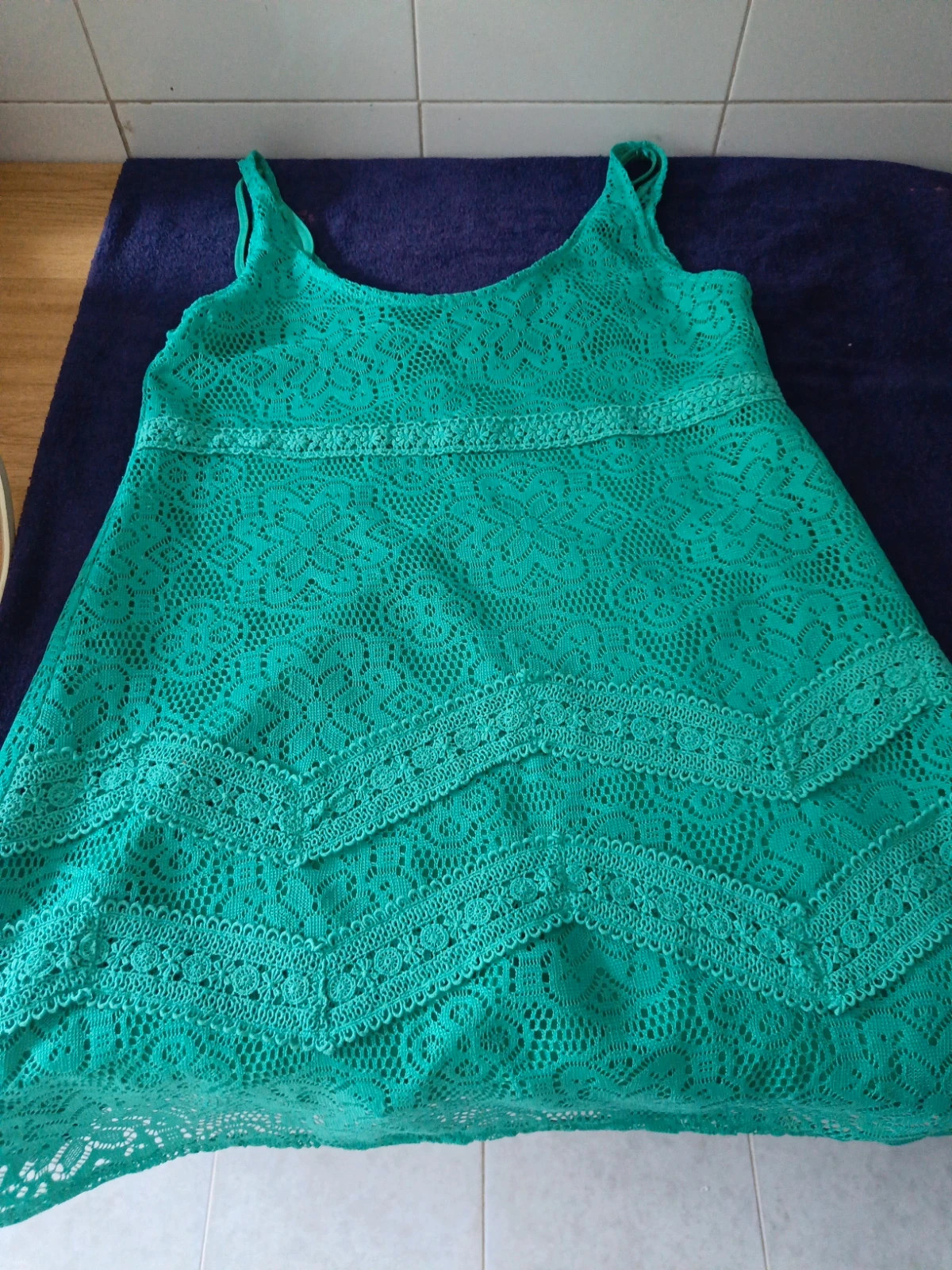Vestido conto corte año 60