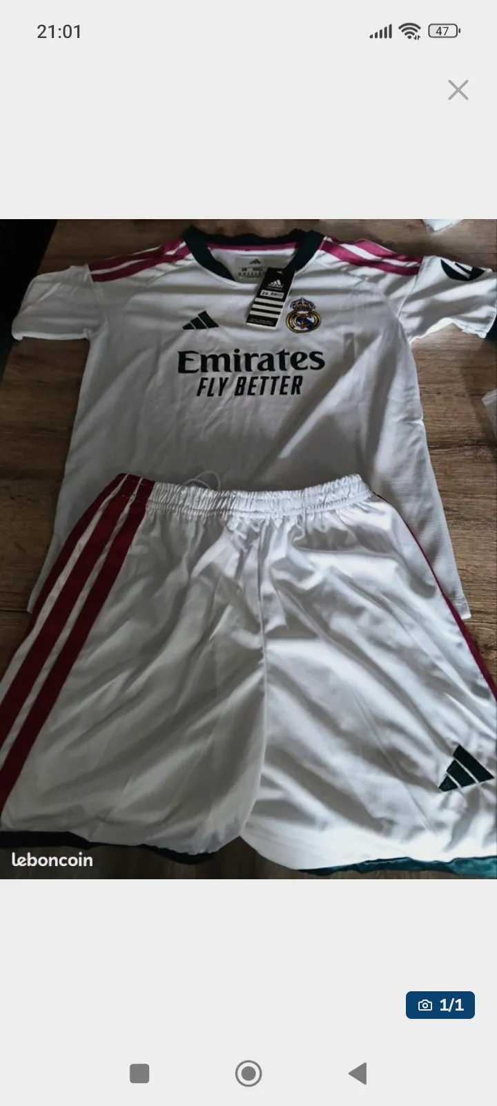 Ensemble de foot  – Real Madrid – taille 8 ans 2