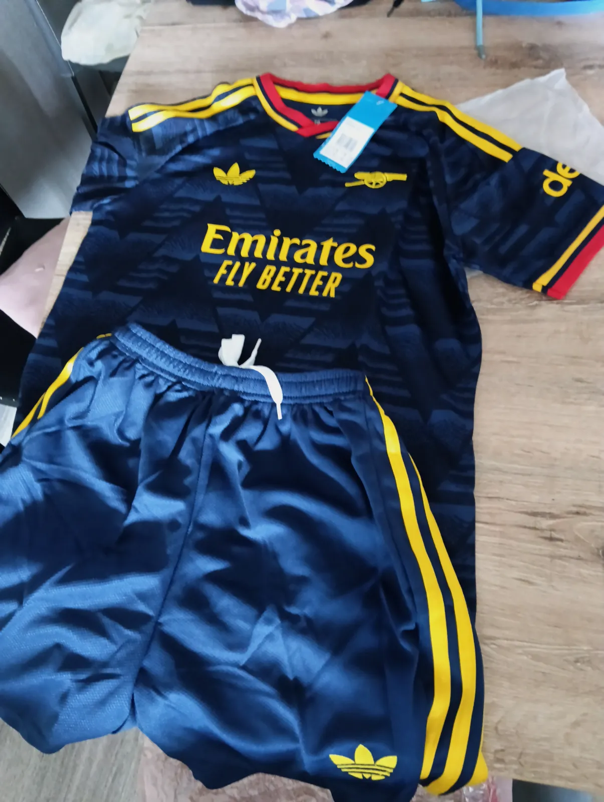 Ensemble de foot  – Addidas – taille 8 ans 2