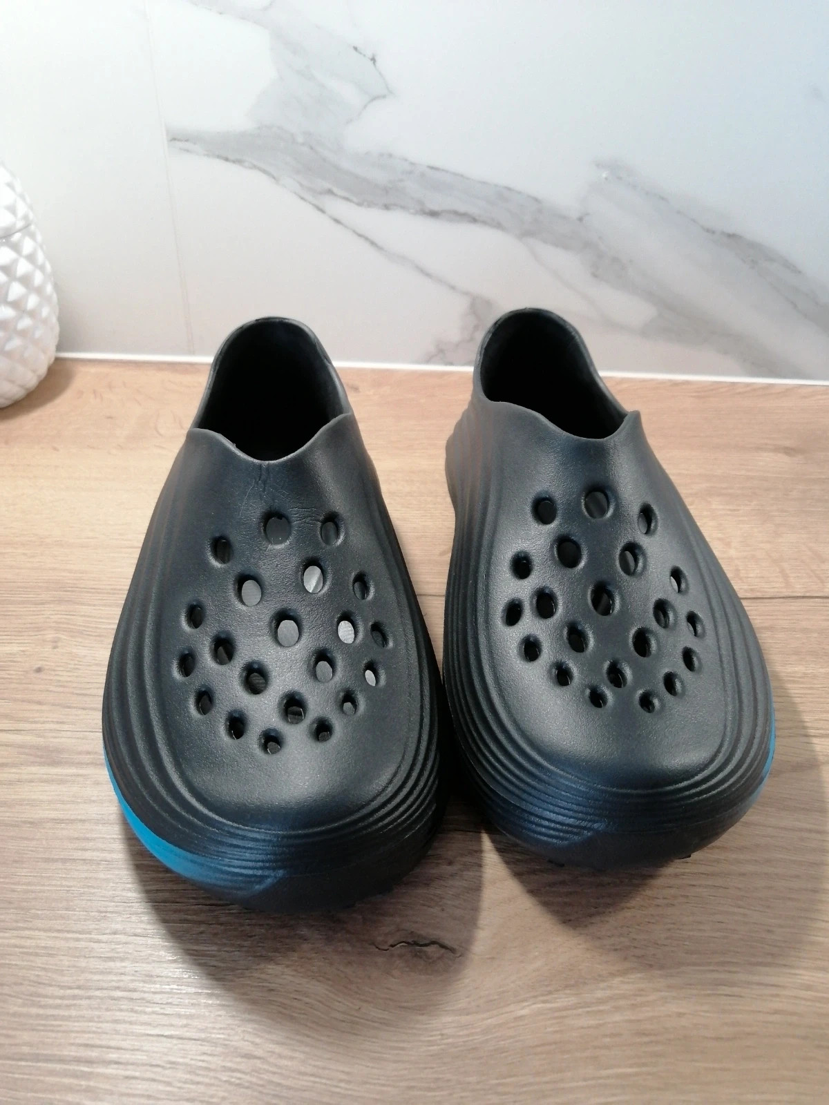 Basket à enfiler / Sabots / Clocks modernes noirs dégradé bleu-argent Taille 43 État impeccable – boutique indépendante – taille EU 43 4
