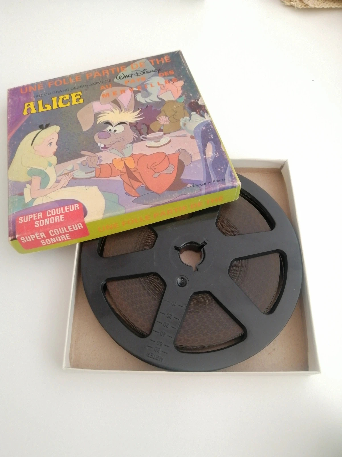 Film Super 8 - Alice au Pays des Merveilles : Une folle partie de thé