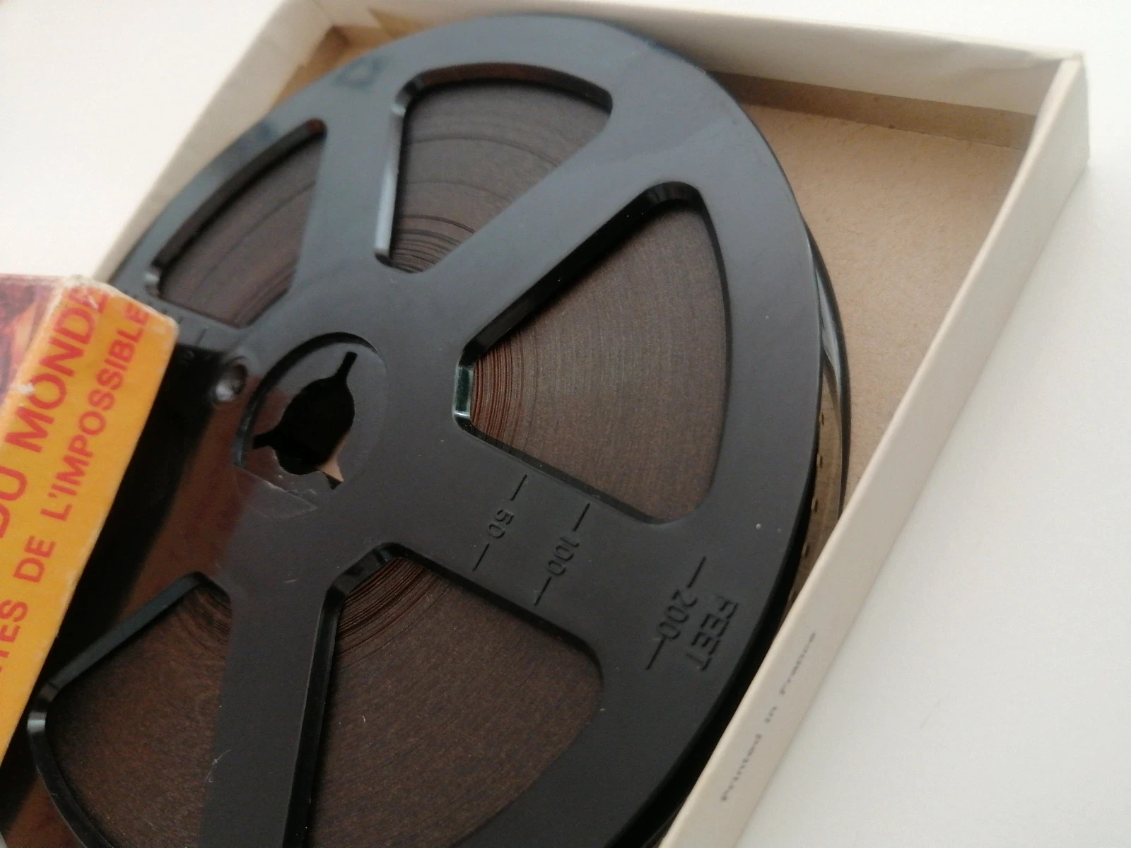 Film Super 8 - L'Île sur le toit du monde Walt Disney Productions 4