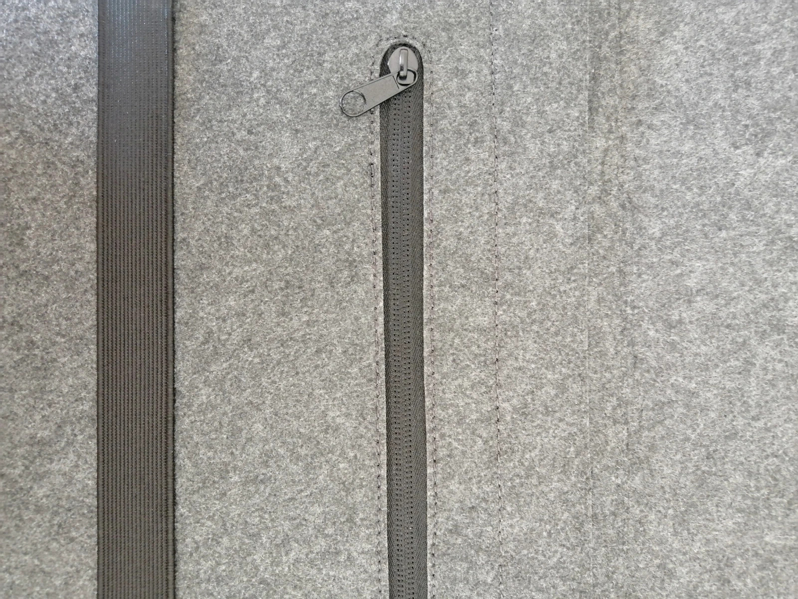 Pochette ordinateur grise – W2C 5