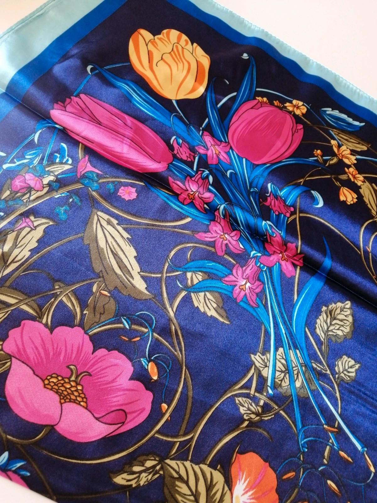 Carré foulard coloré – peone – taille Taille unique 2
