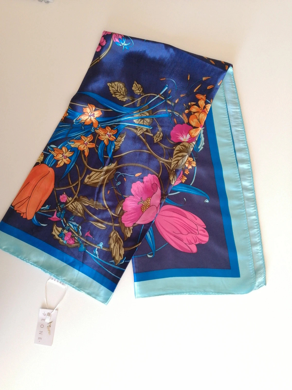Carré foulard coloré