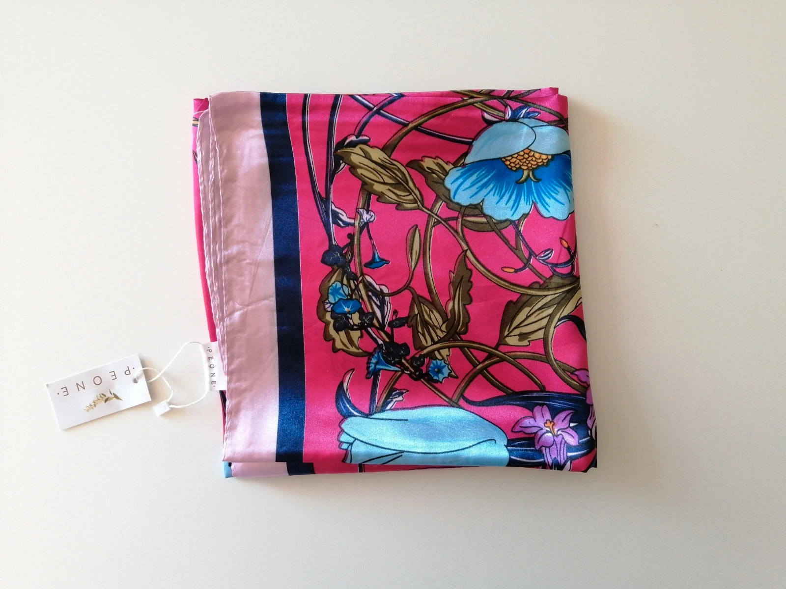 Carré foulard coloré