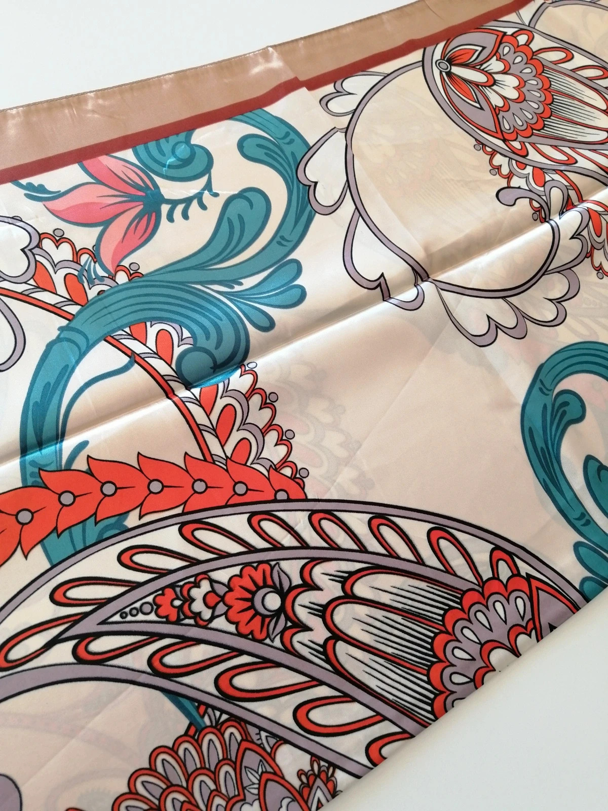Carré foulard coloré – peone – taille Taille unique 4