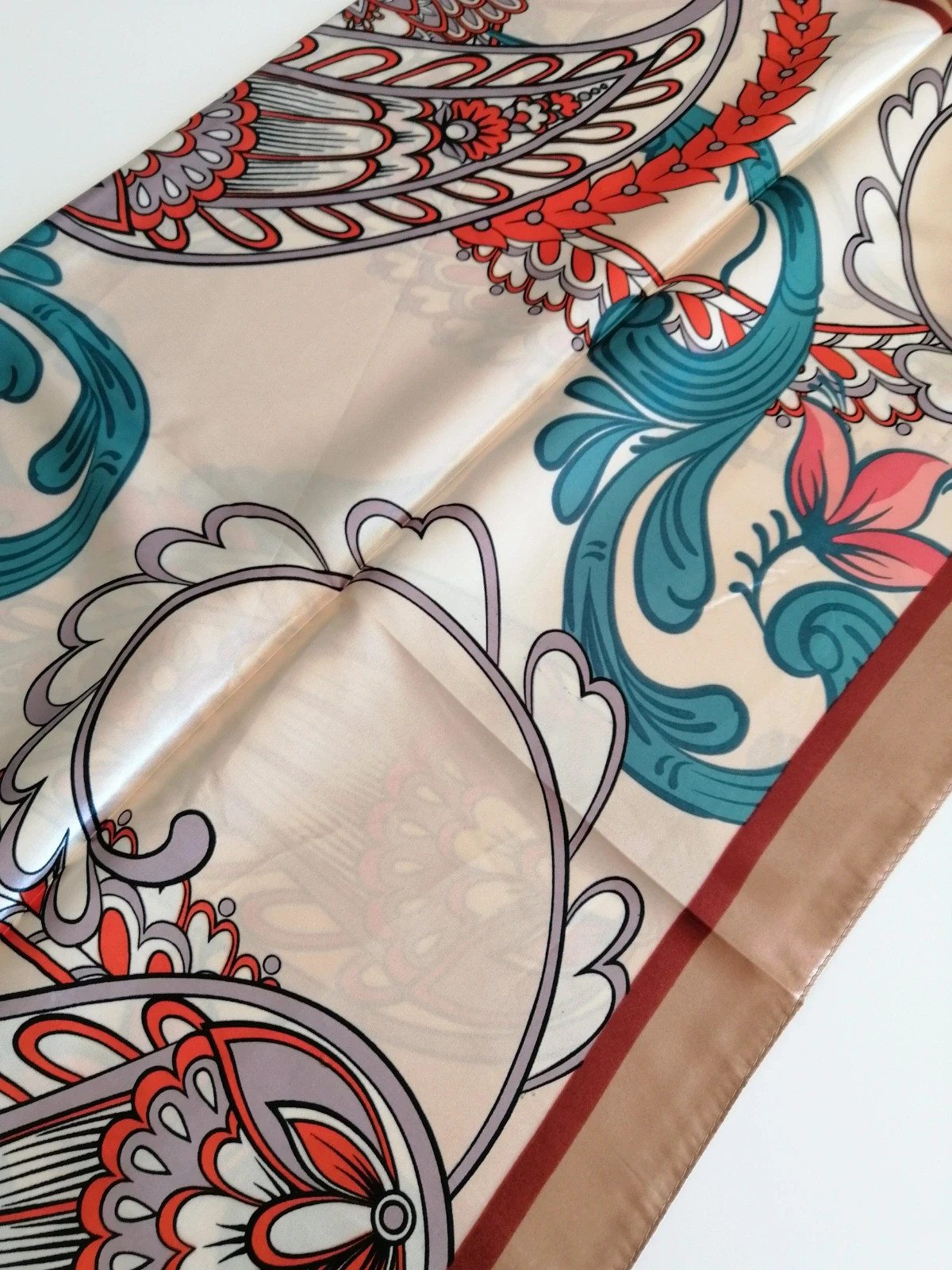 Carré foulard coloré – peone – taille Taille unique 2