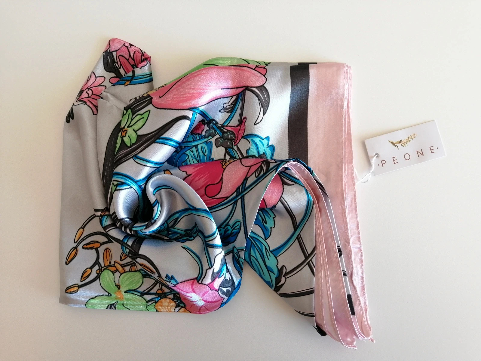 Carré foulard coloré – peone 4