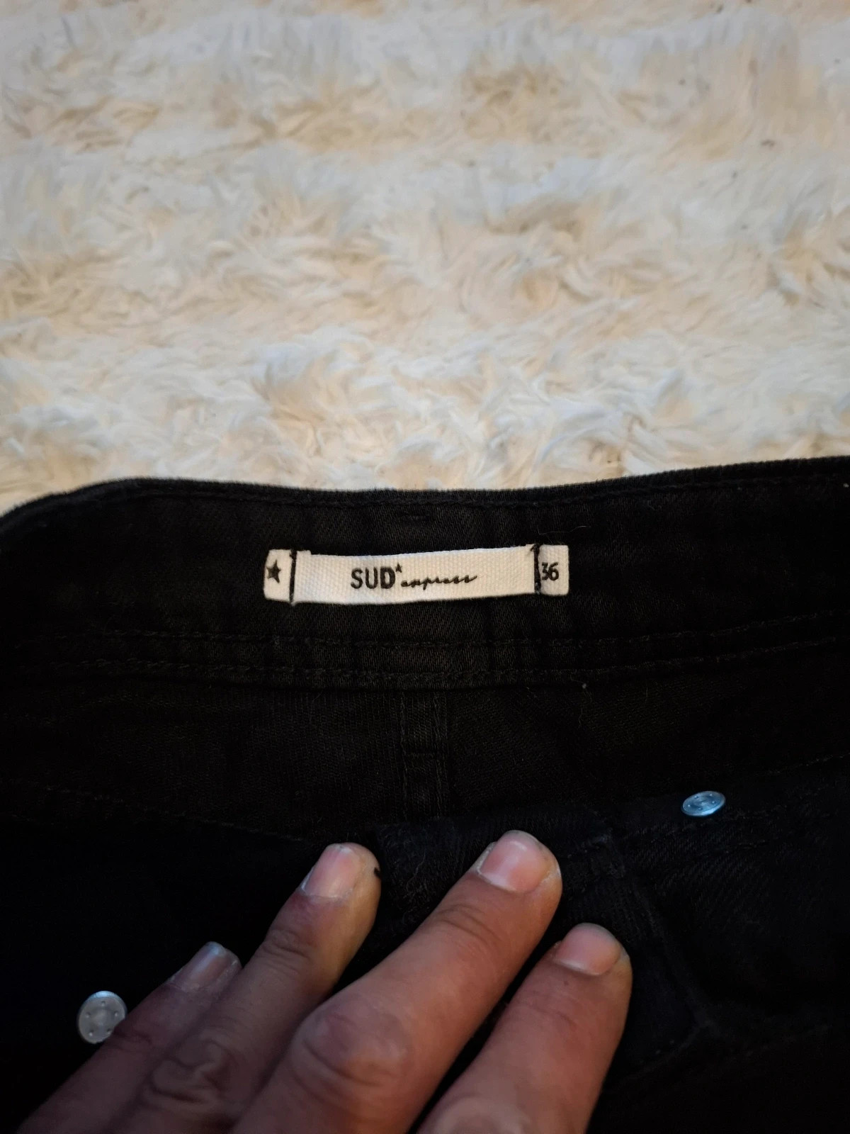 Short en jean Sud Express - Noir - Broderie étoiles - Taille 36 – SUD Express – taille S / 36 / 8 4