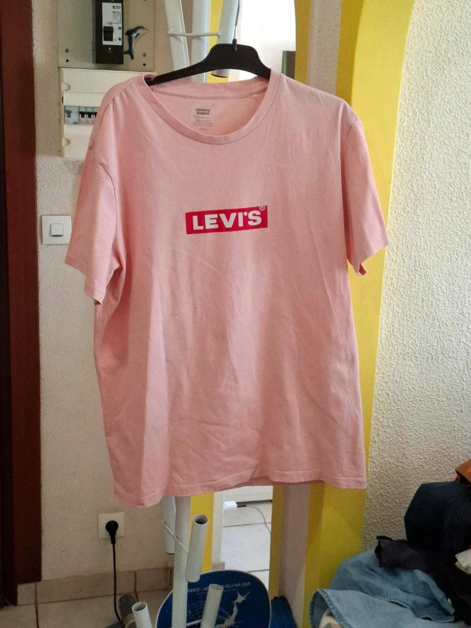 T-shirt Rose Levi's Box Logo - Taille S – Levi's – taille S / 36 / 8 2