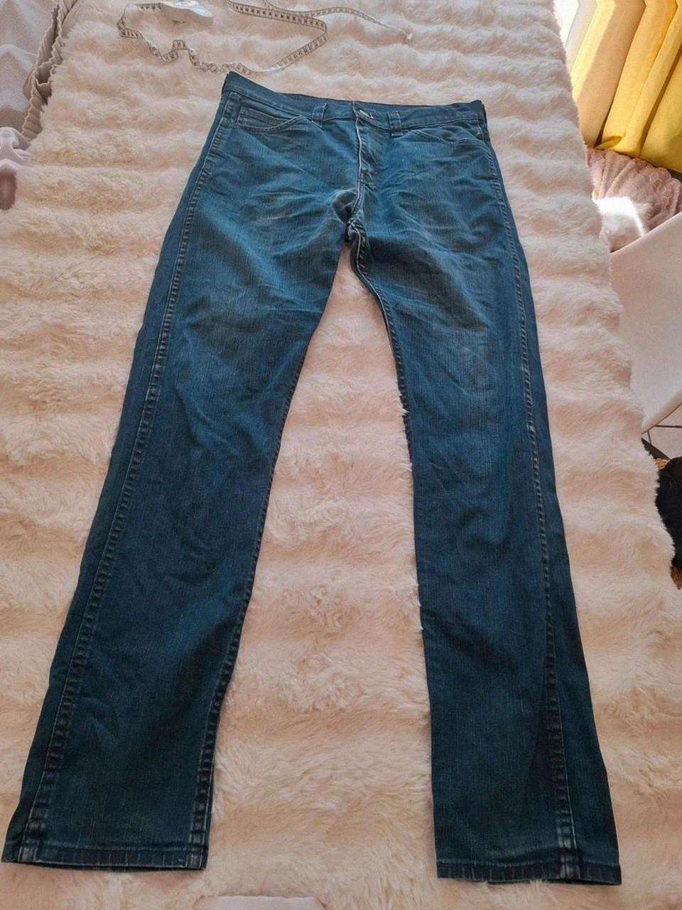 Jean Levi's 508 Slim Taper - W30 L32 2012
