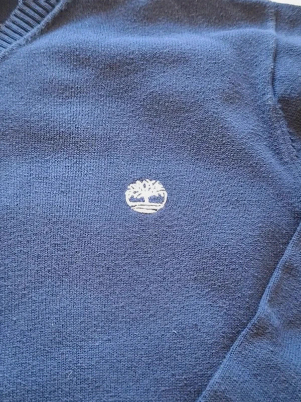 Pull léger Col V Timberland Bleu Marine 14 Ans / 162 cm (Xs) – Timberland – taille XS 2