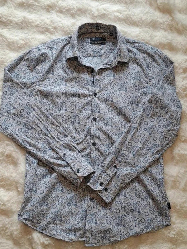Chemise Imprimé Floral / Paisley Manches Longues Izac T.3 (S/M) – IZAC – taille M 2