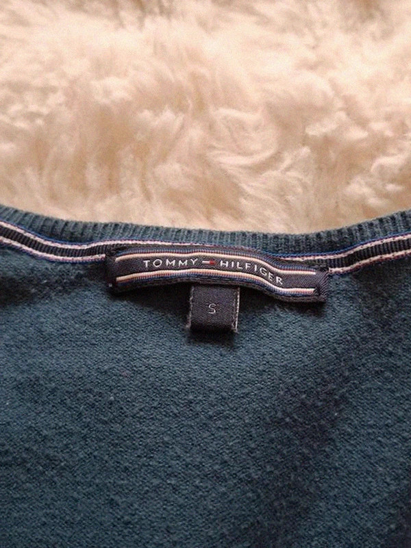 Léger Pull-over Col V Tommy Hilfiger Bleu Canard T.S – Tommy Hilfiger – taille S / 36 / 8 3
