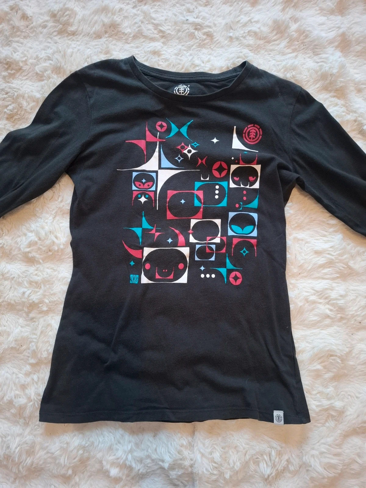 T-shirt manches longues noir Element motif géométrique coloré taille M – Element – taille M 5
