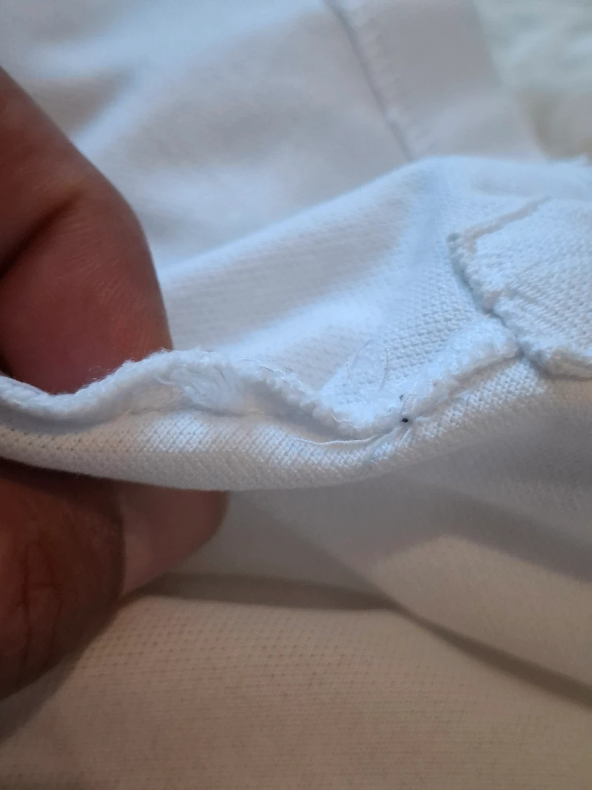 Polo blanc Gant écusson brodé classique coupe droite taille M – GANT – taille M 4
