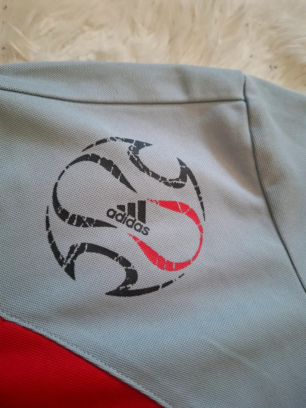 T-shirt de sport Adidas Climacool rouge et gris rétro 2006 taille L – adidas – taille L 4
