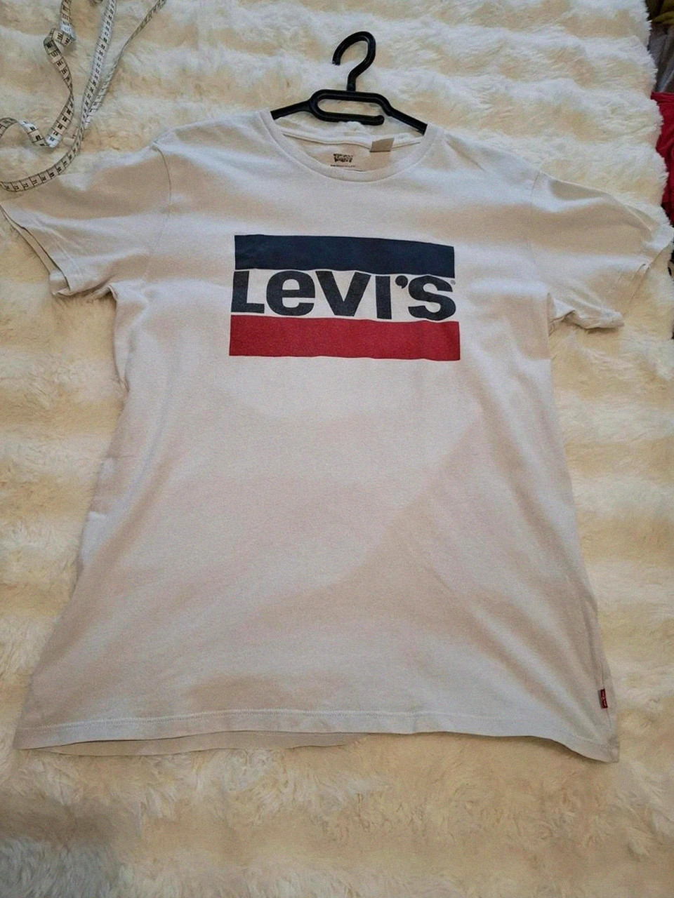 T-shirt blanc à logo graphique Levi's - Taille S