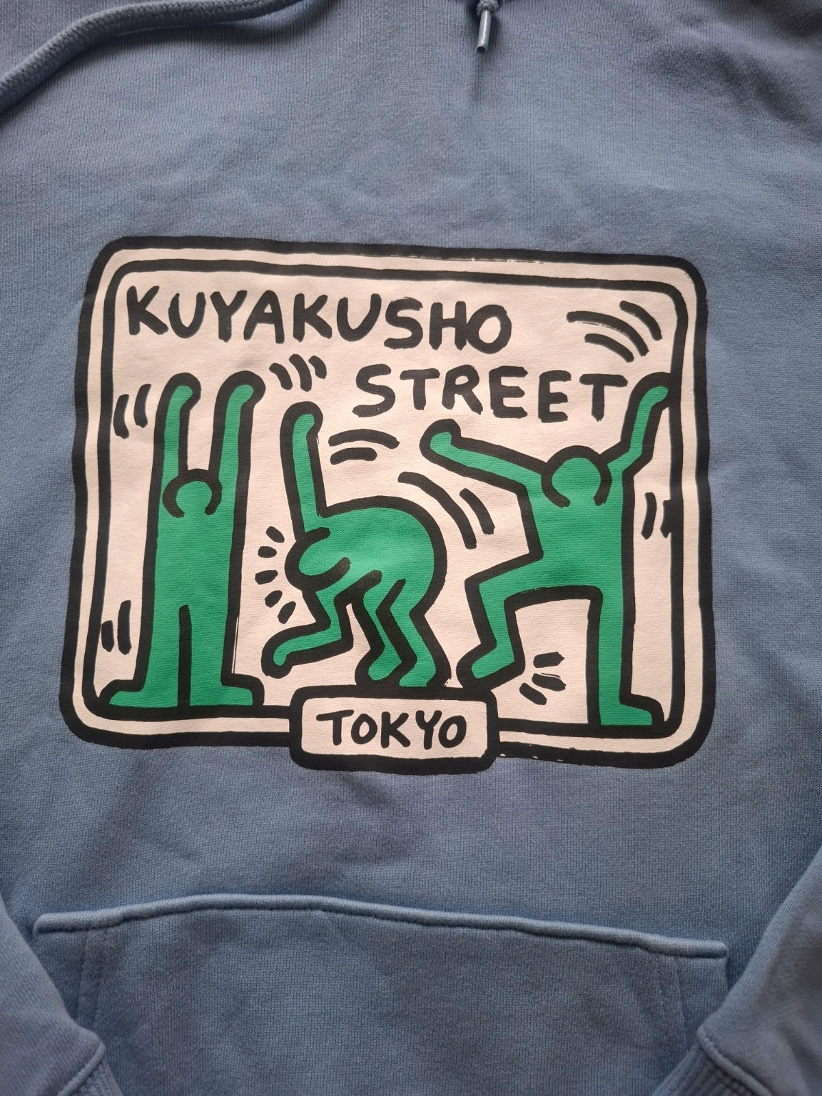 Sweat à capuche bleu ciel Uniqlo UT x Keith Haring Tokyo taille L – Uniqlo – taille L 2