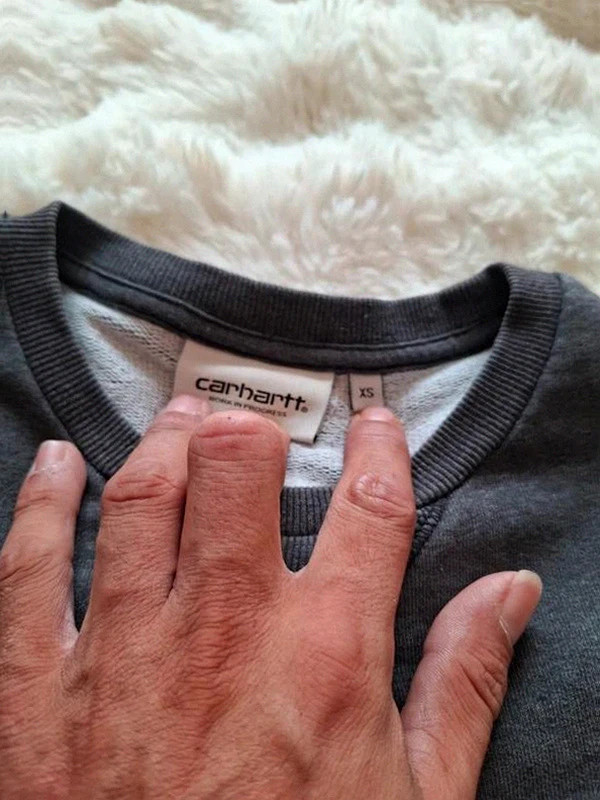 Sweat Carhartt WIP Gris W' Holbrook Freehand Sweat T.XS – Carhartt – taille XS / 34 / 6 3