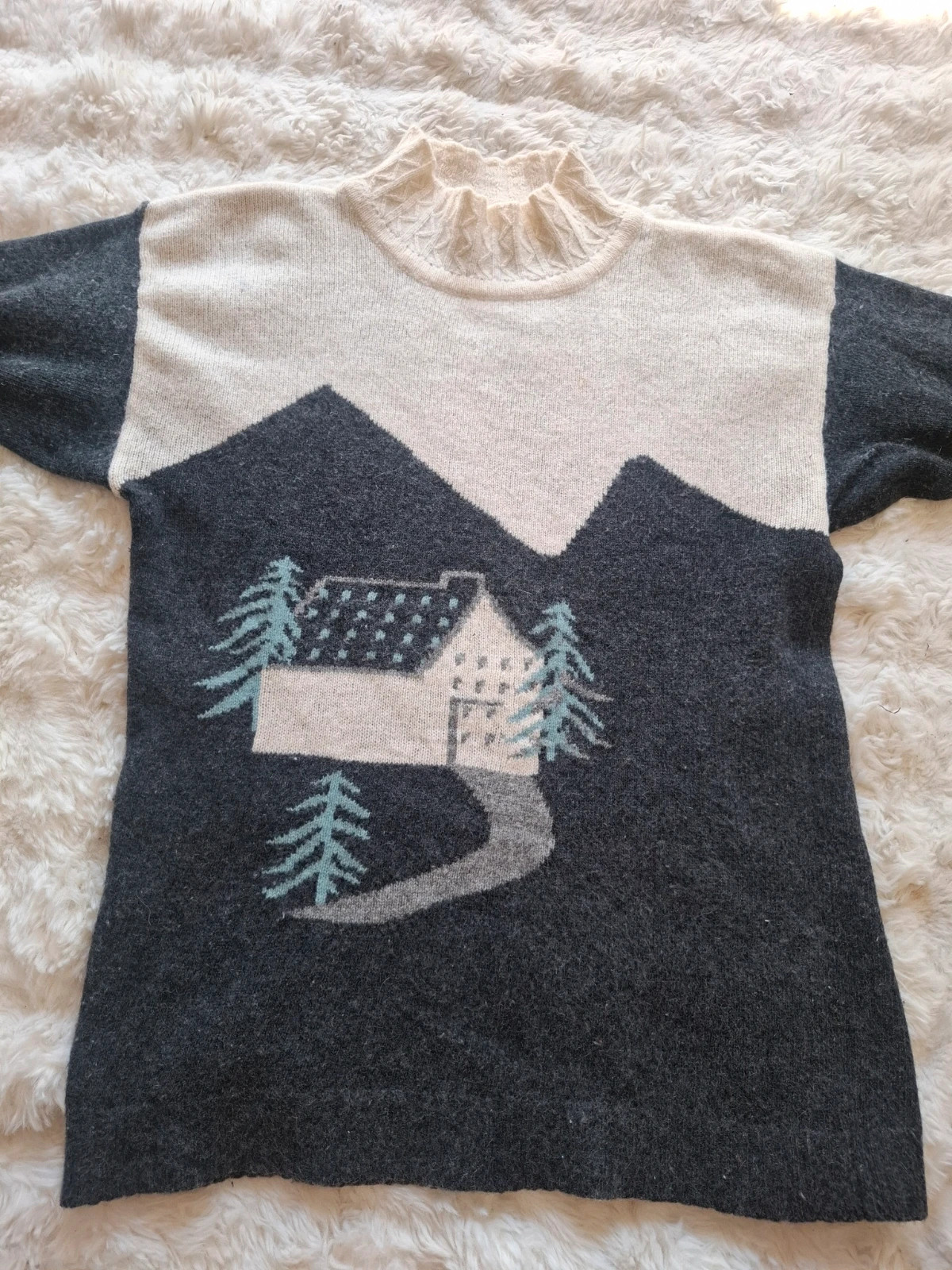 Pull vintage col cheminée 70% laine d'agneau 20% angora motif chalet M L – Vintage Dressing – taille L / 40 / 12 2