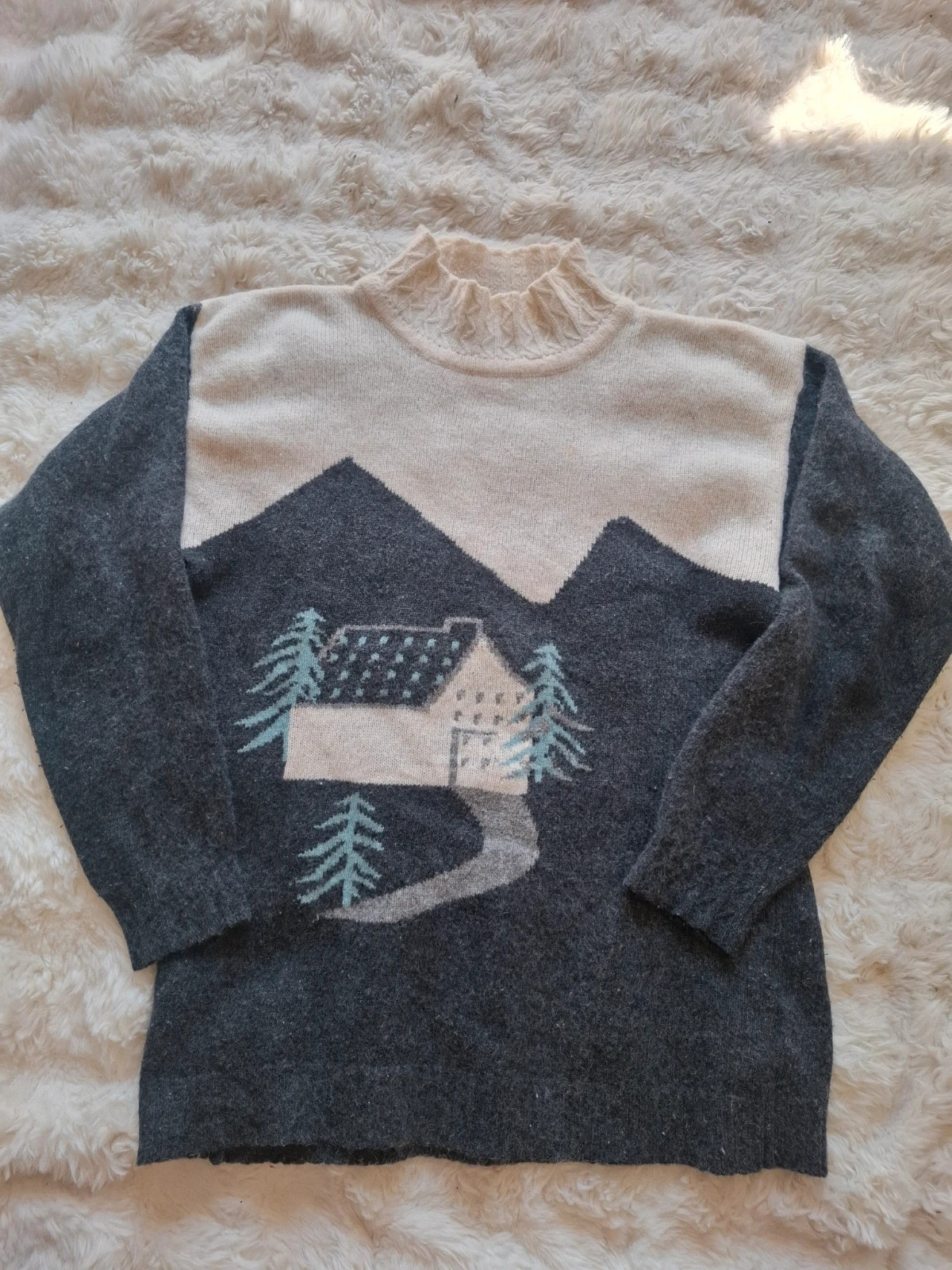Pull vintage col cheminée 70% laine d'agneau 20% angora motif chalet M L