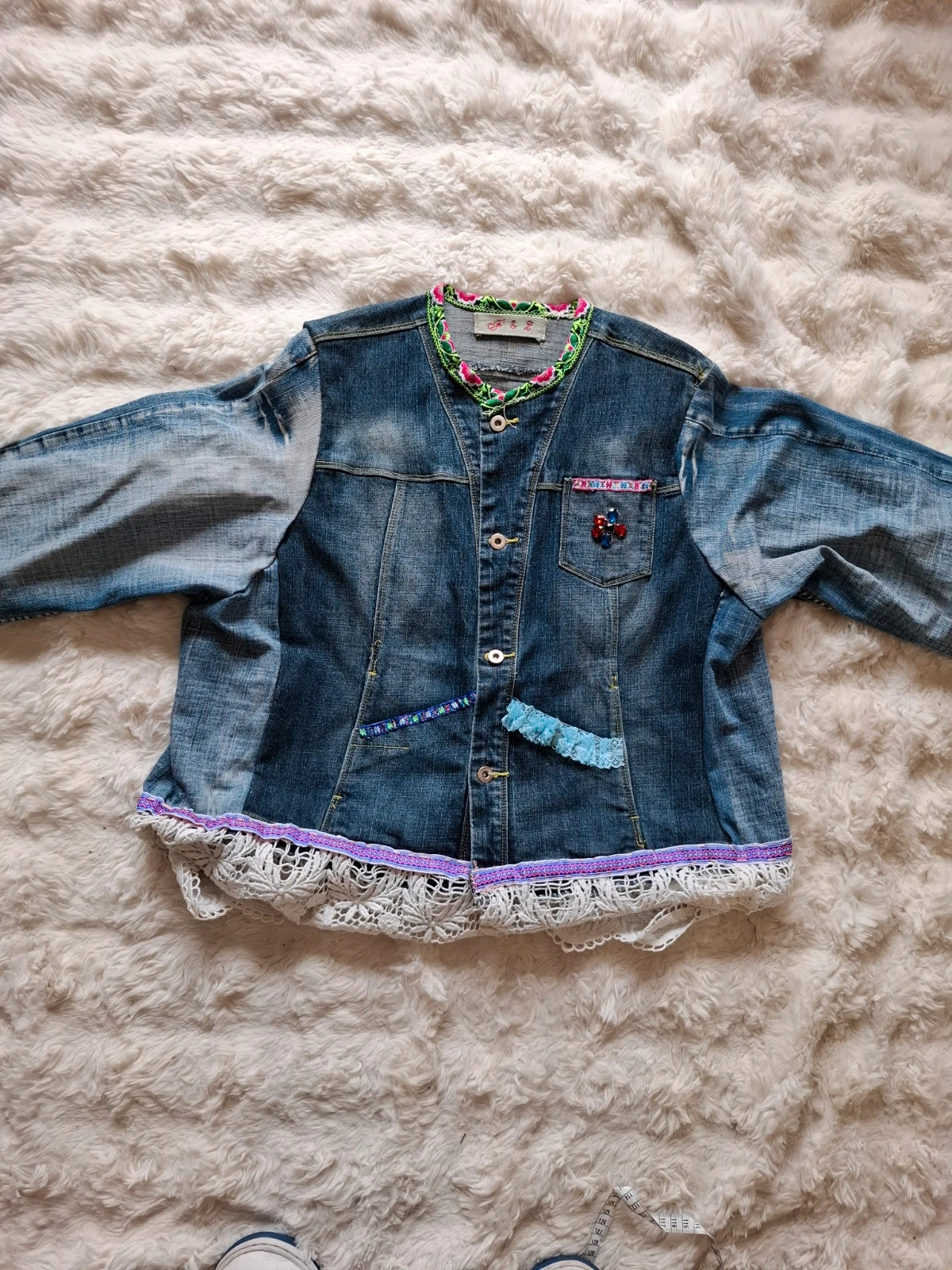 Veste en jean brodée dentelle et strass style ethnique bohème chic taille M – F&2 – taille M / 38 / 10 3