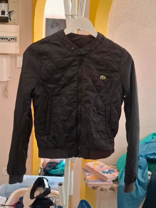 Blouson Noir Matelassé Lacoste T.36 (S) Femme