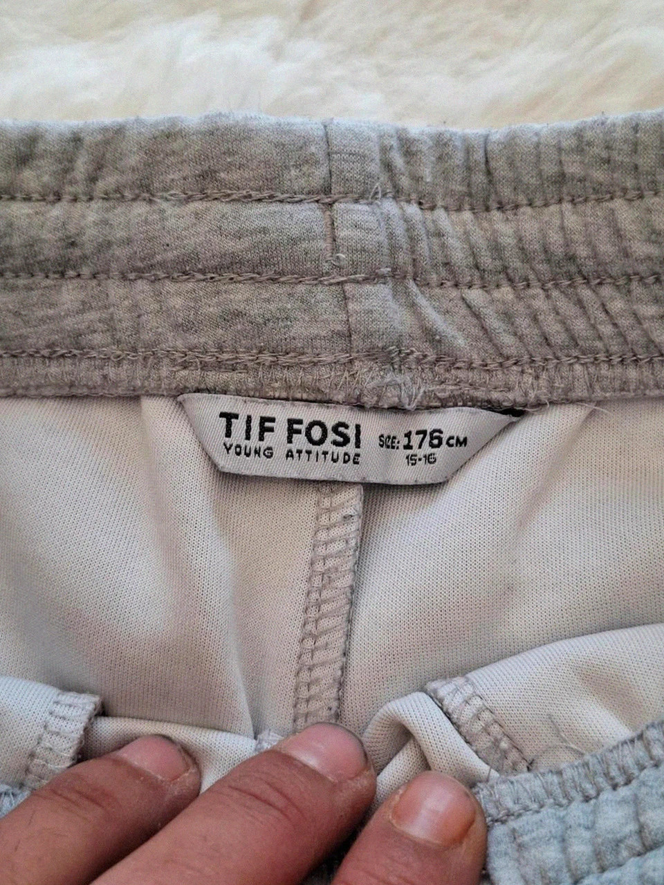 Short de Sport Molletonné Tiffosi - Gris Chiné - Taille 176 cm (15-16 ans) – Tifosi – taille S / 36 / 8 2