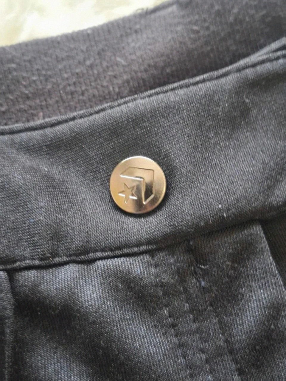 Pantacourt / Pantalon 3/4 noir vintage Converse - Taille S (Très bon état) – Converse – taille S / 36 / 8 4
