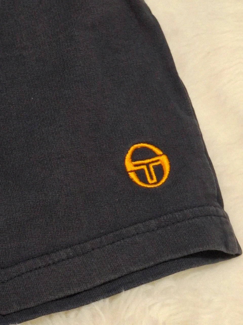 Short de survêtement Sergio Tacchini - Bleu marine / Orange - Taille S – Sergio Tacchini – taille S 2