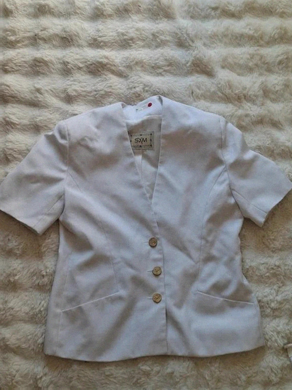 Blazer Manches Courtes Blanc SYM Court Boutons Dorés T.M – SYM – taille M / 38 / 10 2