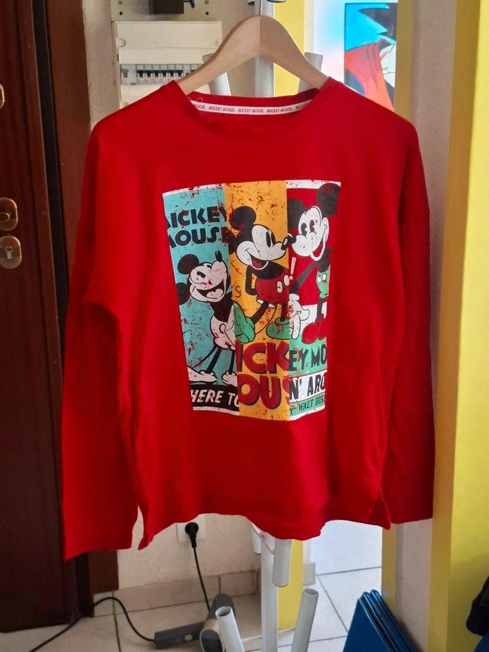 T-shirt Mickey Mouse Disney Rouge Manche Longue - Taille S