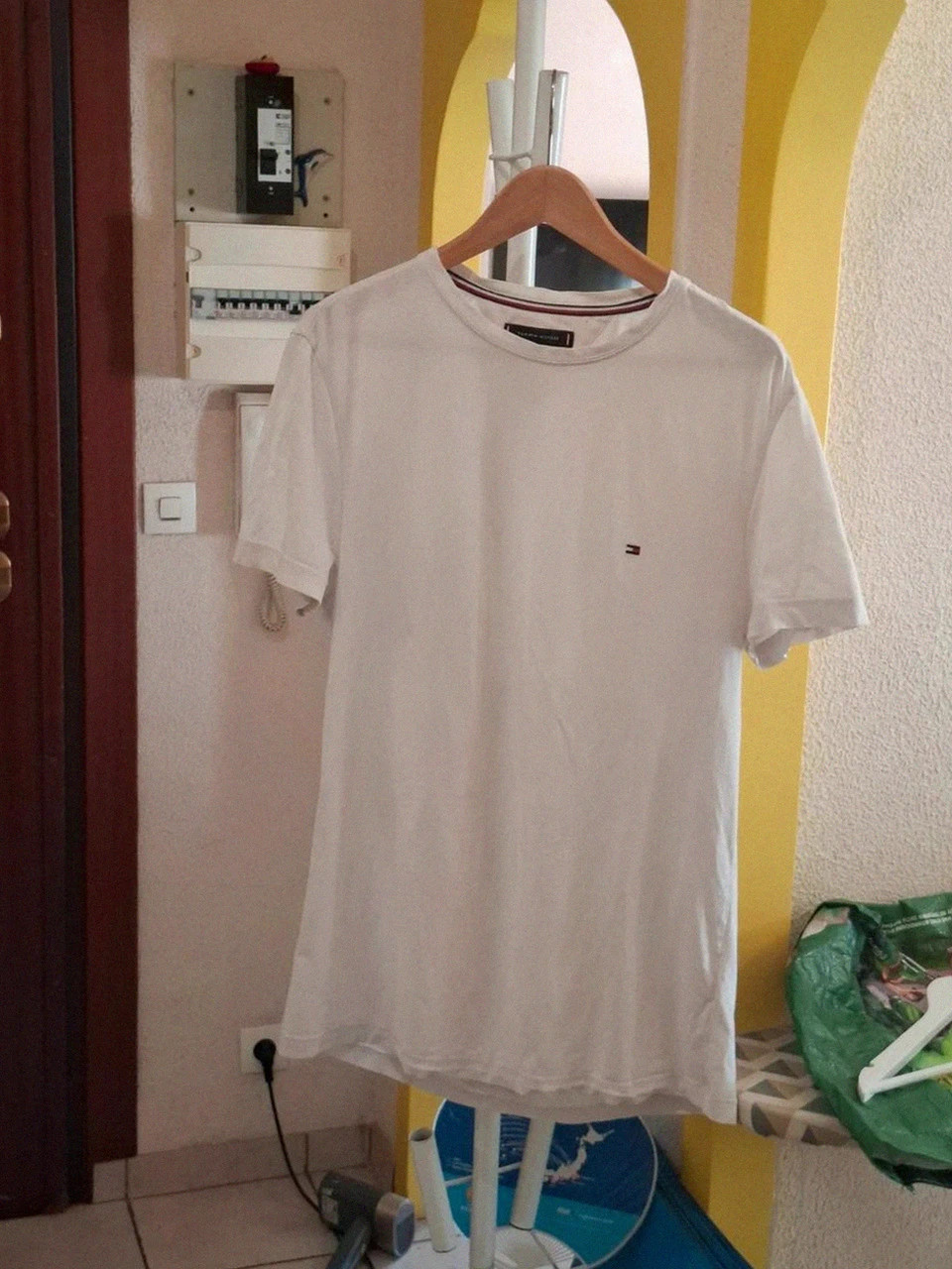 T-shirt Blanc - Taille L - Tommy Hilfiger – Tommy Hilfiger – taille L 2