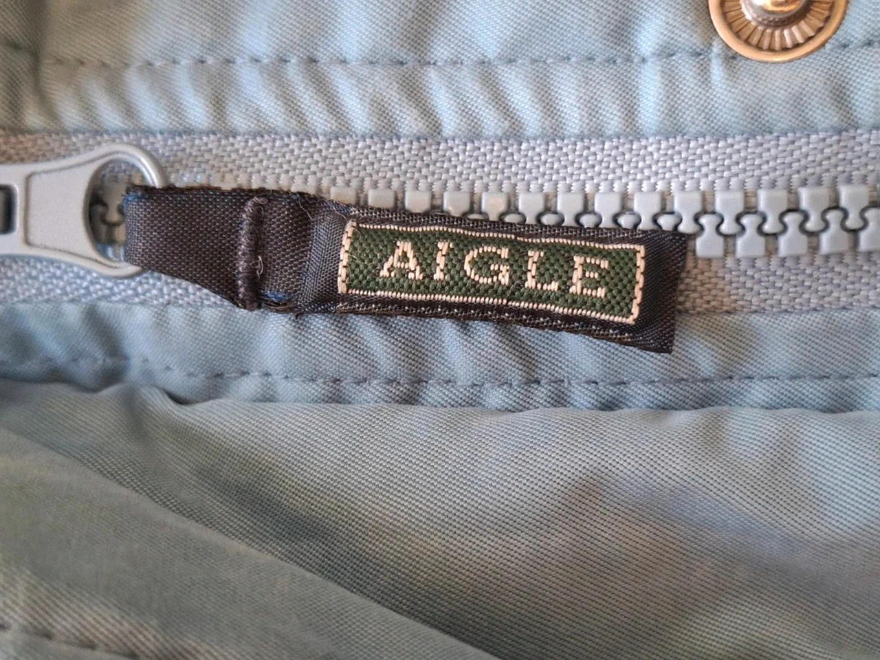 Veste / Parka Imperméable Aigle Bleu Clair T.M (FR 40/42) – Aigle – taille M / 38 / 10 5