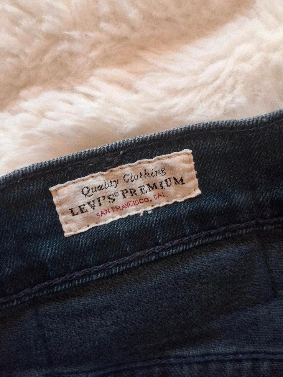 Jean Levi's Premium 512 Slim / Skinny - Bleu délavé brut - W28 L32 (XS/S) – Levi's – taille M / 38 / 10 3