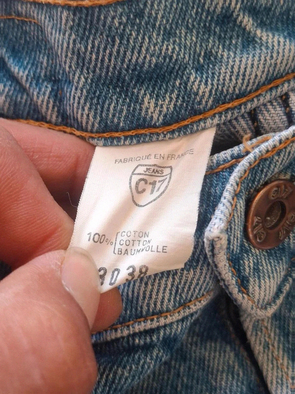 Jean Vintage / Droit C17 - Stone Wash Bleu - Taille 38 (Fabriqué en France) – C17 Jeans – taille M / 38 / 10 3