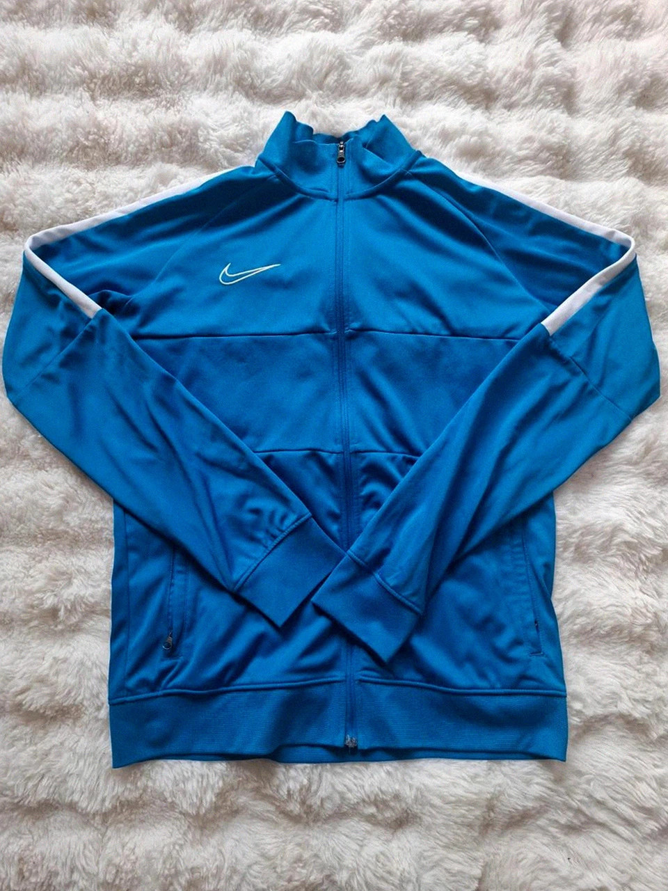 Veste Nike Dri-Fit de Survêtement Bleue et Blanche T.S (Coupe Junior XL) – Nike – taille S 2
