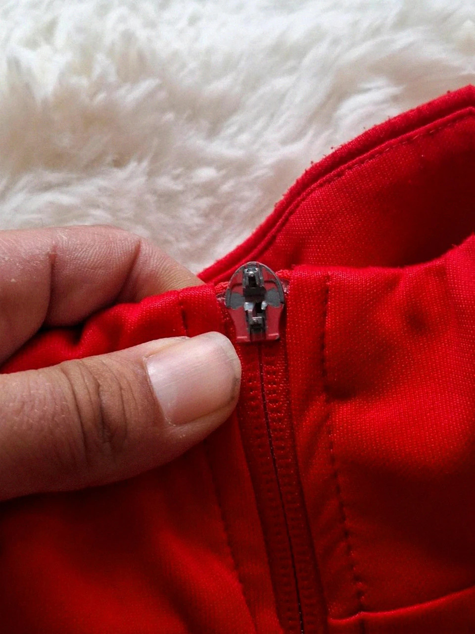 Veste Rétro de Survêtement Y2K Nike Color Block Rouge et Noire T.S – Nike – taille S 5